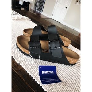 BRAND NEW birkenstock’s with tags